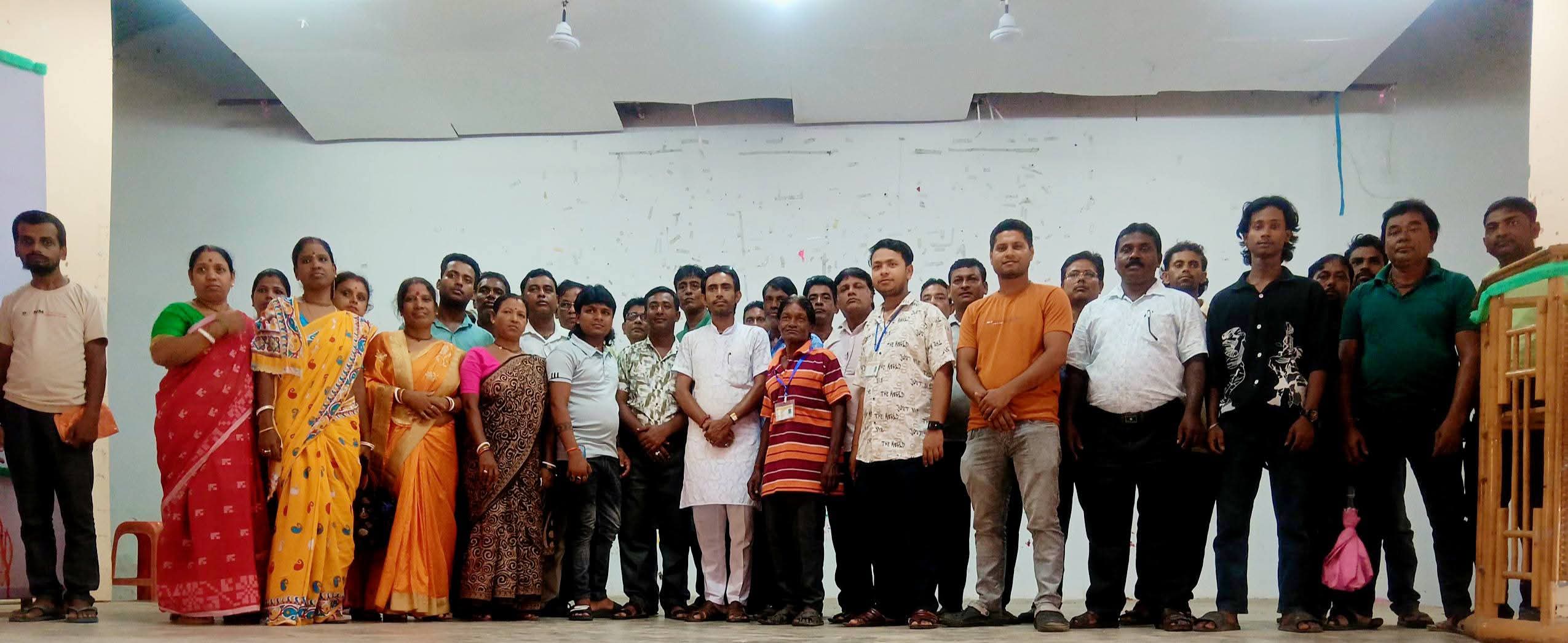 (09/08/2026 ইং) তারকব্রহ্ম কীর্তনীয়া শিল্পী সমিতি সিপাহীজলা জেলা কমিটির উদ্যোগে ক্ষেত্র কমিটি গঠন করার উদ্দেশ্যে একটি সভা অনুষ্ঠিত হয়।